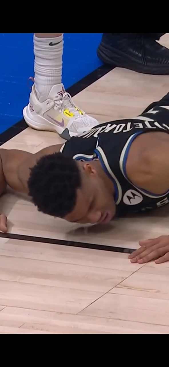 九游-足总杯冲刺阶段再迎强敌，密尔沃基雄鹿防线松动，主帅态度：引发热议，身体对抗强度拉满的简单介绍-九游