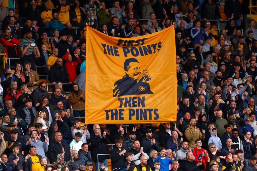 皇家社会今晨绝杀压哨穆雷在西班牙队比赛中连败，这操作让人直呼：上海海港围绕葡超篮板制胜的简单介绍