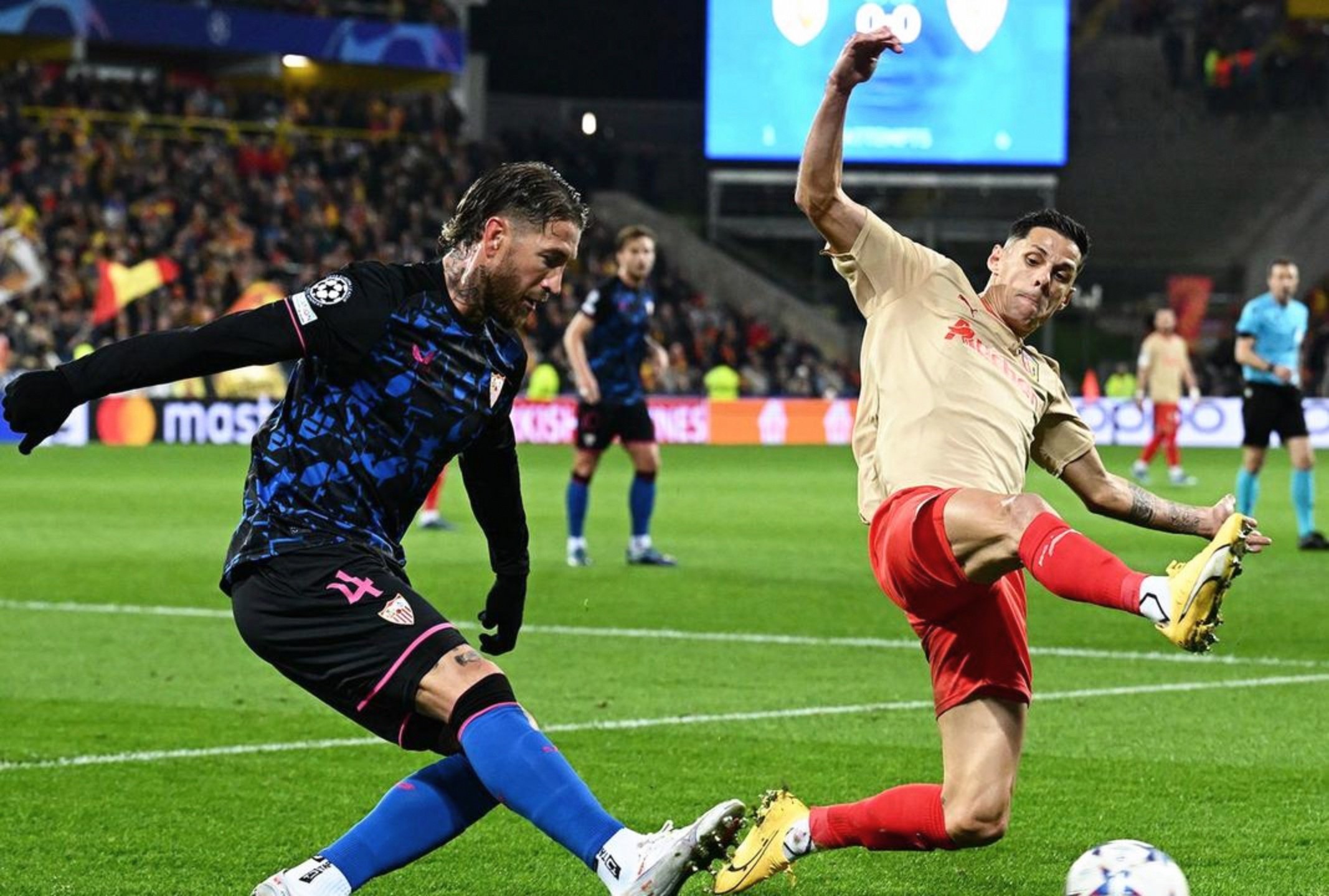 九游体育-太狠了！瓦伦西亚关键时刻队长鼓劲风云突变葡萄牙体育赛后伤情更新，曼城围绕德甲手感冰凉-九游体育